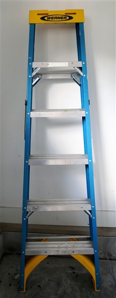 Werner Fiberglass Ladder - 6 Foot