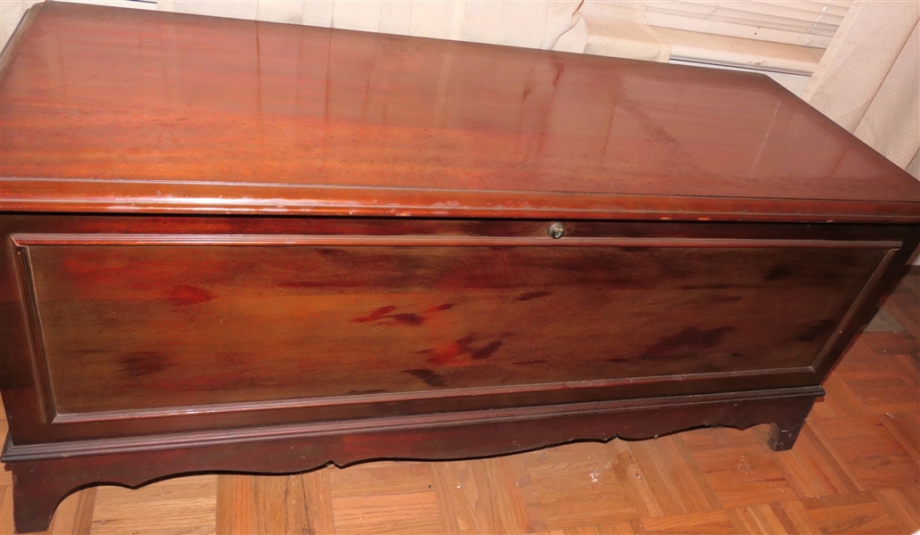 Lane Mahogany Finish Cedar Chest - NO CONTENTS - Measures 20" tall 46" by 17" 