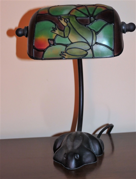 Frog Night Light Lamp with Frog Shaped Metal Base and Glass Frog Shade - Measures 10" Tall 