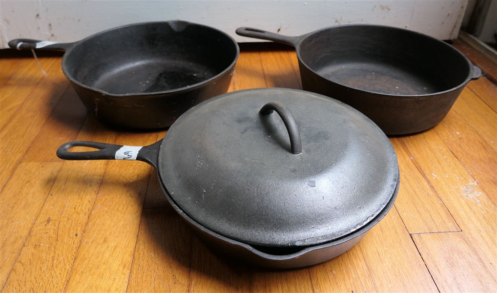 3 Cast Iron Pans - Wagner Ware Sidney - 0 - 1058 -With 8 On Handle, #8 10 1/2" Chicken Fryer, and 8 G1 - Cast Iron Chicken Fryer with 2 Pouring Spouts - Plus #8  Cast Iron Lid - Fits Both 8" Pans