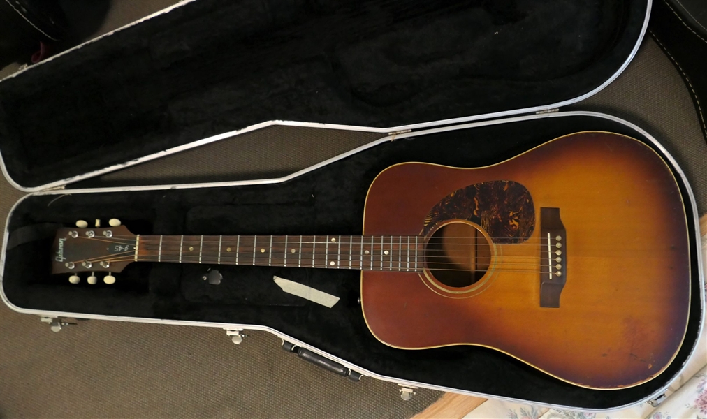 Gibson J-45 Acoustic Guitar - In Nice Hard Case 