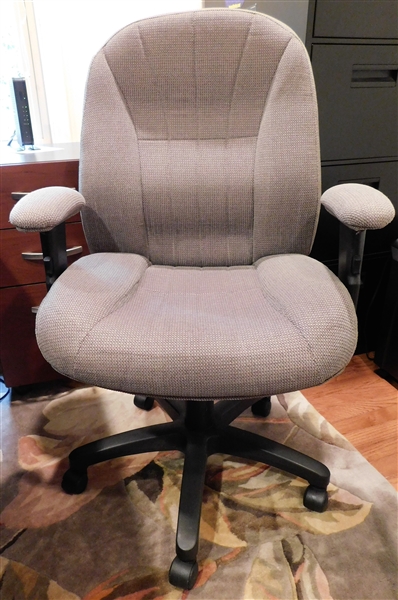 Lot Detail Gray Upholstered Rolling Office Chair