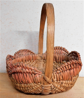 Caswell County Oak Split Basket - Faint Red Paint on Edges - 3 1/2 tall 7 Across- 7 1/2 tall with Handle