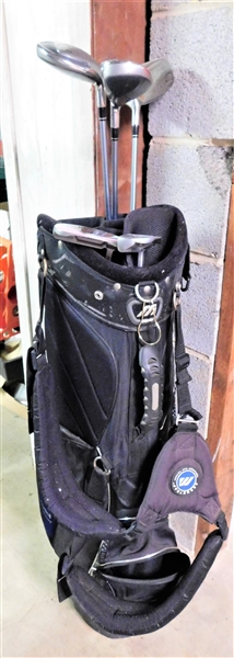 Mizuno Golf Bag with 5 Adams Golf Idea Womens Clubs - 1, 3, 5, and 2 Putters