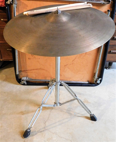 24" Cymbal on Ascend  Stand with 4 Sticks