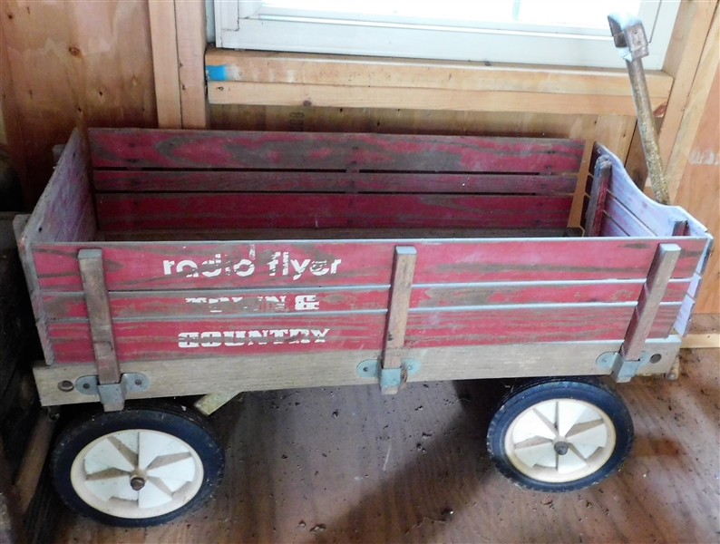 Radio Flyer Town & Country Wagon - Some Paint Chipping