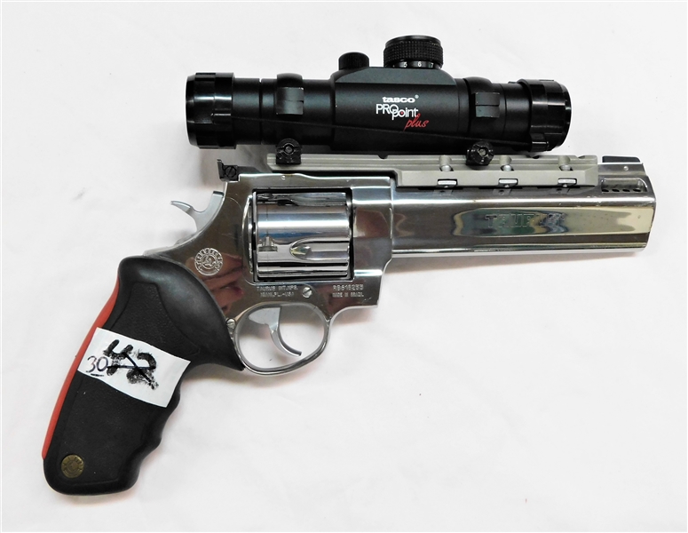Taurus 454 Casull "Raging Bull" Revolver   - 5 Round Cylinder Made in Brazil - Rubberized Grip - Tasco ProPoint Plus Scope - Approx. 10 Round Fired