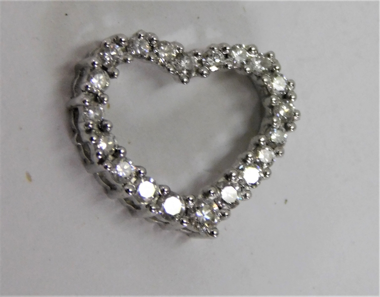 18kt White Gold Diamond Heart Necklace 