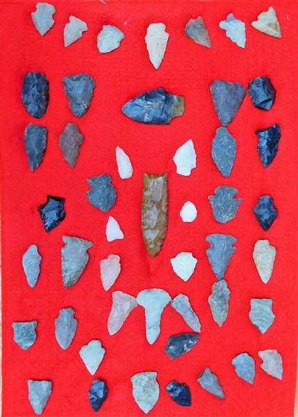 Lot Detail - Wood Case of Cherokee Indian Artifacts - 47
