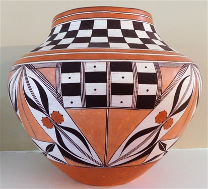Acoma Pueblo Pottery Vessel Signed D.J. Aragon - 8" Tall 10" Wide 