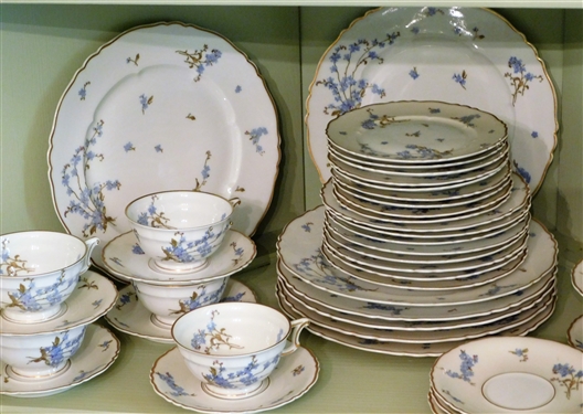 45 Piece Set of Haviland France Montmery  8 - 4 Piece Place Settings - 8 10 1/4 Dinner, 8 7 1/2 Plates, 8 6 1/2 Plates, 9 Cup and Saucer Sets, 3 Extra Saucers 