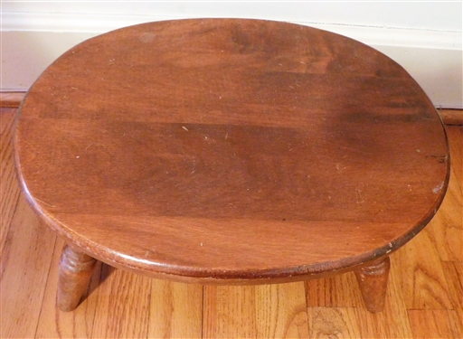 Small Oval Foot Stool - 7 tall 14 1/2 by 10 3/4