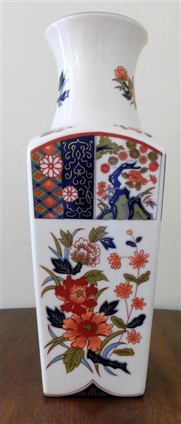 Imari Ware Japan Vase - 10 1/2" tall 
