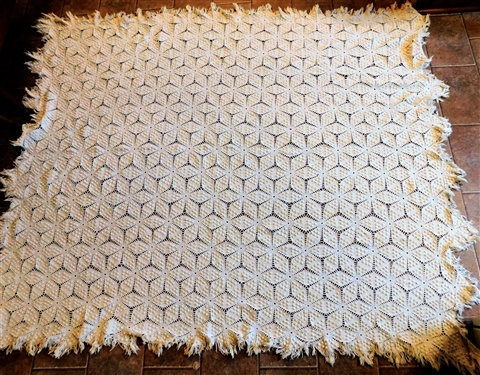 Handmade Popcorn Spread - Very Clean - 84 by 68
