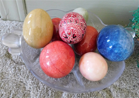 Lot of Easter Decorations including Marble Eggs, Rabbit Figures, and Small Basket