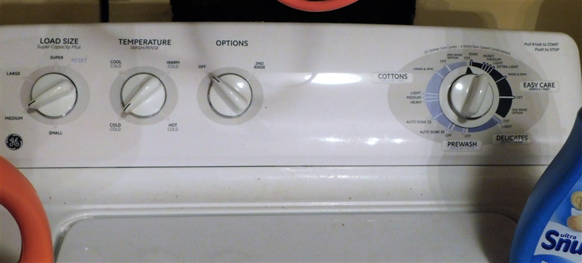 Newer GE Washing Machine - Very Clean with Mostly Full Tide and Snuggle 