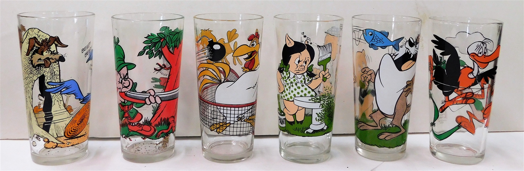 8 1976 Pepsi Cartoon Glasses with Scenes 