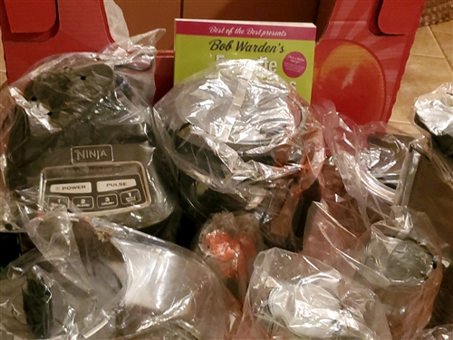 Ninja Blender with Accessories and Instructions 