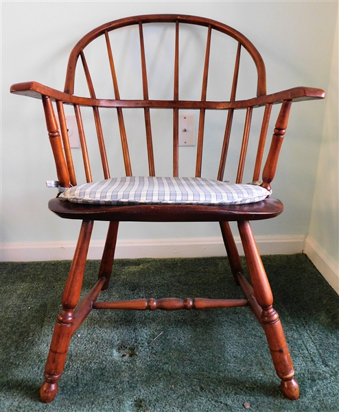 Plank Bottom Windsor Arm Chair - 32 1/2" tall 23 1/2" Arm to Arm