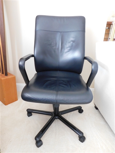 Nice Black Rolling Desk Chair - Adjustable Height 