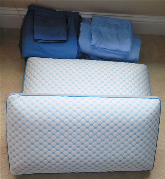 2 Sets Blue of Queen Sheet and 2 Bed Pillows