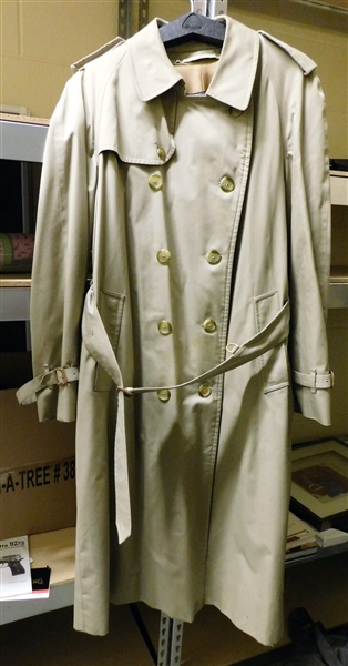 Burberrys of London Trench Coat Size 44 X Long - With Liner - Needs Cleaning
