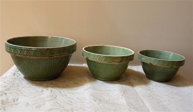Nesting Set of 3 Green Heart Stone Mixing Bowls - 10", 8" , and 7" Across - Largest Has Hairline Crack