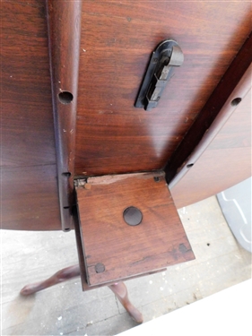 Large Walnut Bird Cage Tilt Top Table - Needs Repair where It Tilts - 28 tall 36 Across