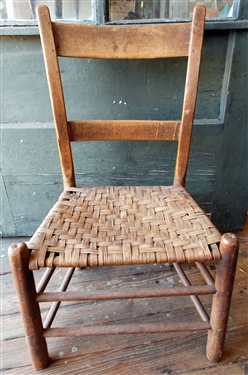 Country Primitive Mule Ear Ladder Back Chair - Pegged - Measures 31 tall 