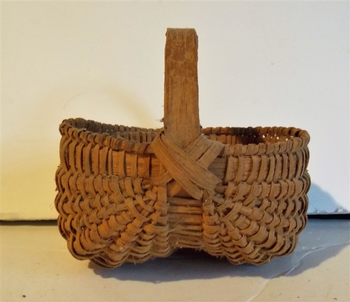 Diminutive 19th Century Oak Split Basket 3" tall 4 1/2" by 4" - Not including Handle
