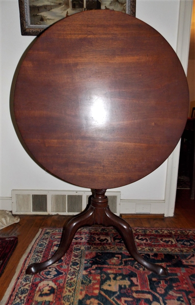 1790 Mahogany Queen Anne Tilt Top Table - Eastern Virginia - Measures 28" tall 30 1/2" Across  - 1 Leg Has Been Repaired - See Photo