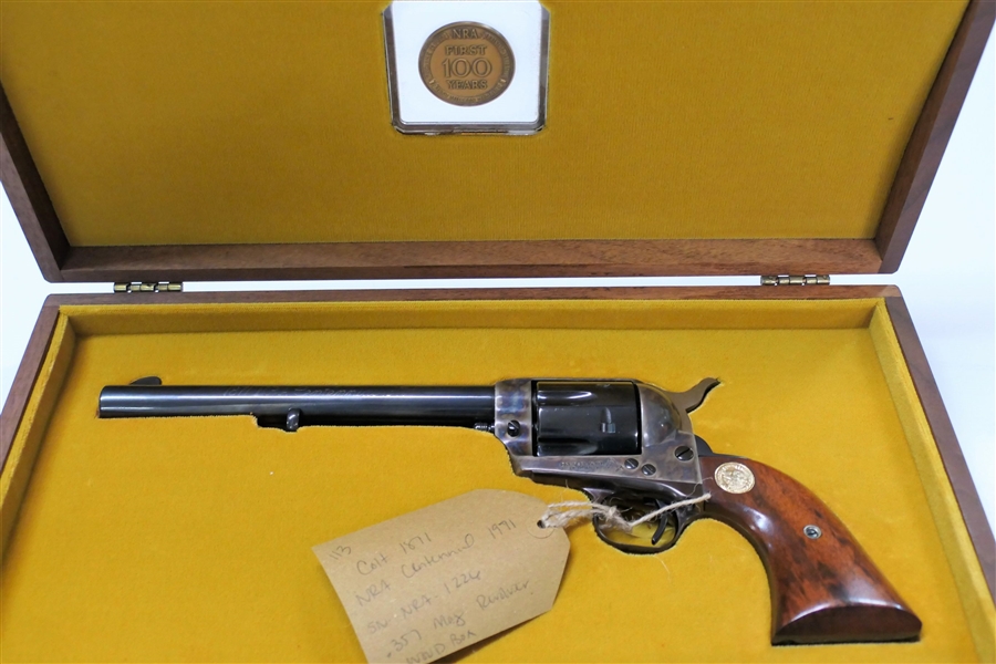 Colt 1871 NRA Centennial 1871 - 1971 - Single Action Army.357 Magnum Revolver in Presentation Wood Case