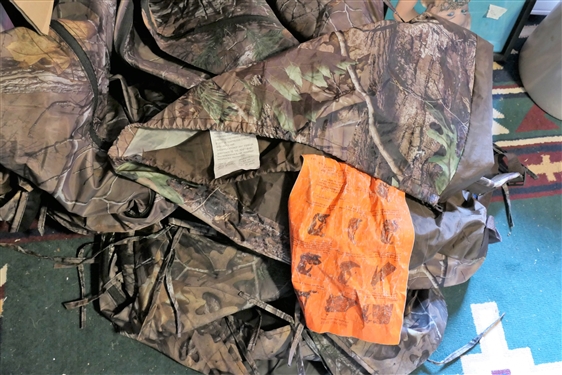 Lot of Hunting Clothes, Blinds, Cushions, Etc. Including Dog House Blind with Bag and Instructions