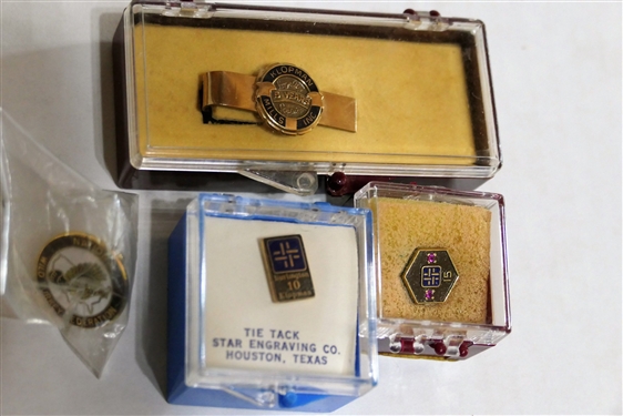 Phillips 66 Key Rings and Burlington Industries Company Pins - 1 is `10kt Gold
