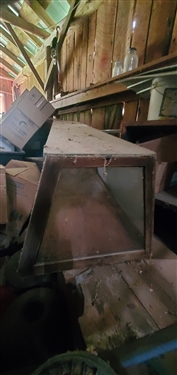 Old Country Store Counter Showcase - Glass Top and Doors- One Glass is Broken