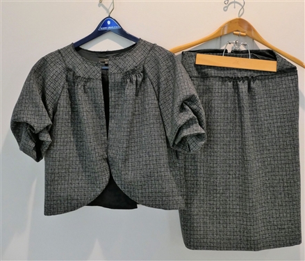 Vera Wang Jacket and Skirt Set - Jacket Size 8 Skirt Size 2