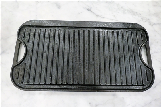 Lodge Cast Iron Pro Grid/Iron Griddle - Grill Pan - Measures 20 by 10 1/2
