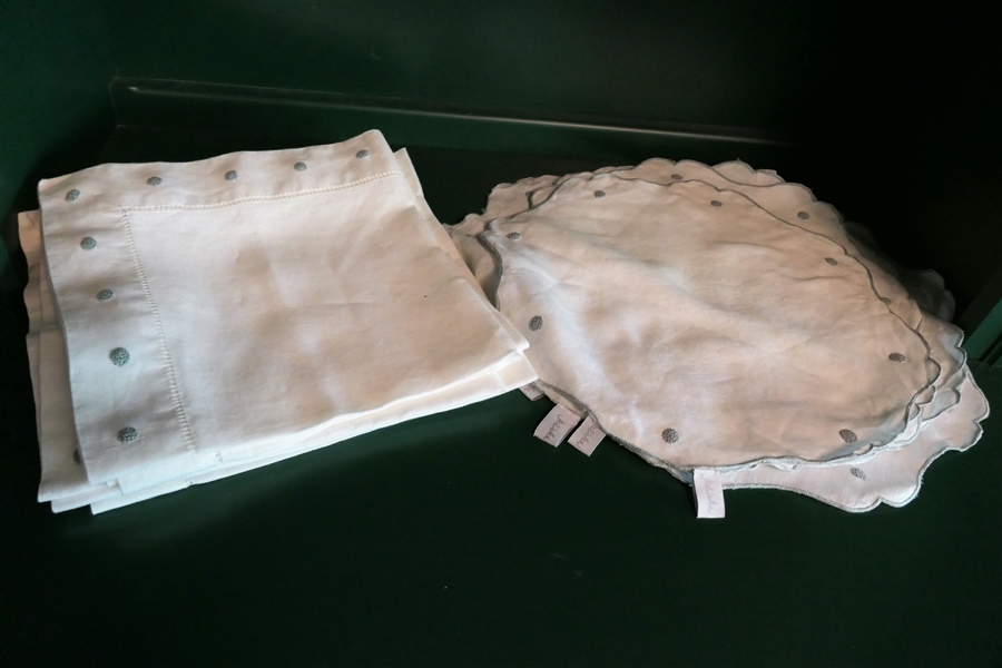Juliska Linen Napkins and Placemats - White with Green Trim and Dots - 8 Place Mats Measuring 15" Across and 8 Napkins