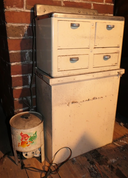 Vintage Childs Electric Stove and Washing Machine - Stove Has Wood Stand - Washing Machine Has Fish On Front 