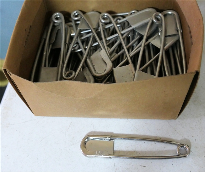 Box of Large Laundry Tag / Safety Pins 