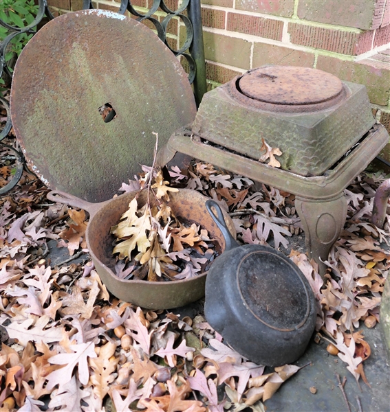 Lots of Iron - Disc, Pans, Stand