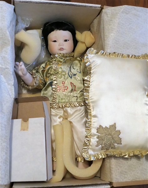 Large Franklin Heirloom Asian Doll in Box