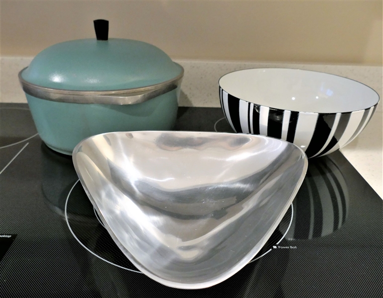 Club Aluminum Pot with Lid, Towle Pewter Triangle Bowl, and Black and White Enamel Bowl - Pot Measures 10" Across 
