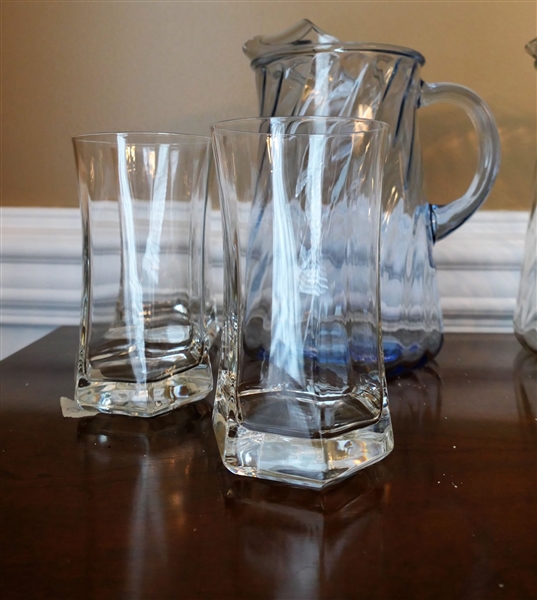 2 Glass Swirl Pitchers and 6 Nice Iced Tea Glasses - Pitcher Measures 9" tall Glasses 6" Tall 