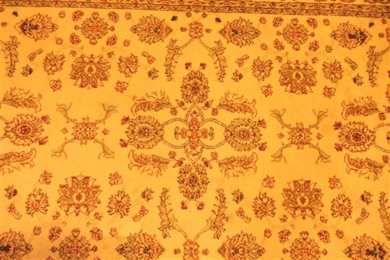 Jewel Antep Ivory Machine Made Rug - Measures 4' by 5'7