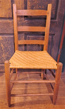 Mule Ear Ladderback Chair with Oak Split Bottom 
