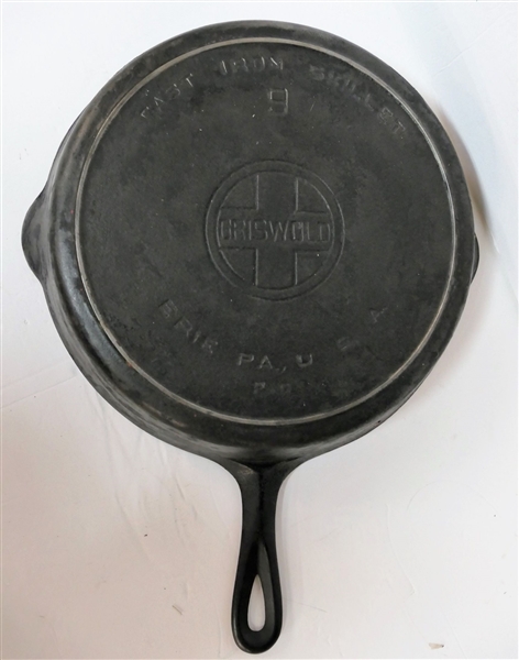 Griswold #9 Cast Iron Frying Pan - Very Clean