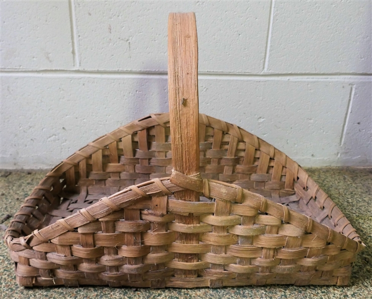 Warren County NC Oak Split Gathering Basket - Measures 14" tall 22" by 11" including Handle