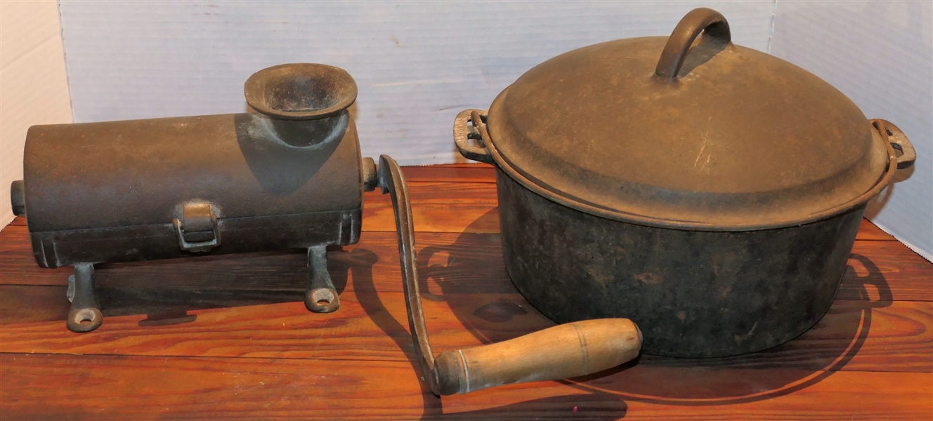 Sausage Grinder and 10" Cast Iron Pot with Lid 