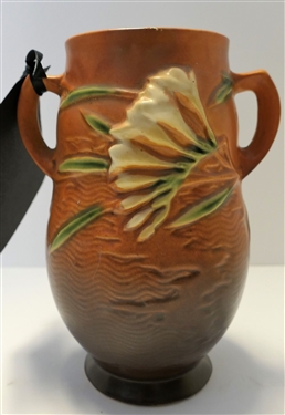 1945 Roseville Freesia Vase - 7 - Number 120